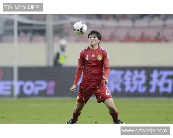 国产足球球星崛起的背后：他们如何在国际舞台上打破困局并迎接挑战