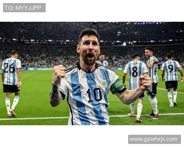 足球盘带艺术之精粹：盘点那些技艺超群的足球大师球星